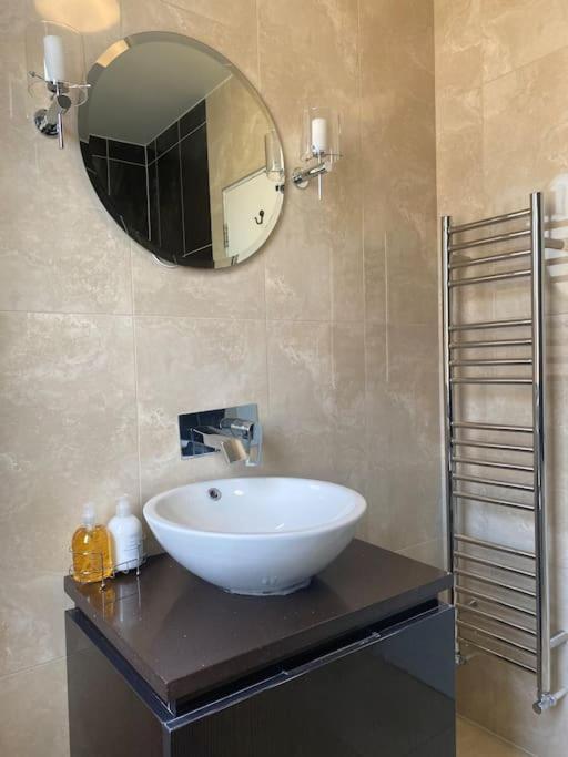 Luxury Apart London Bridge Appartamento Esterno foto